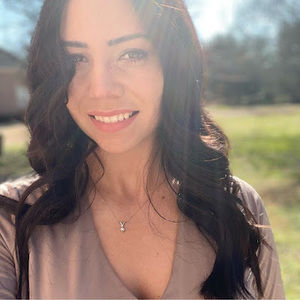 Meet your Posher, Christina